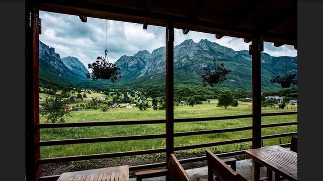 Отель Moonlight House Vusanje-30